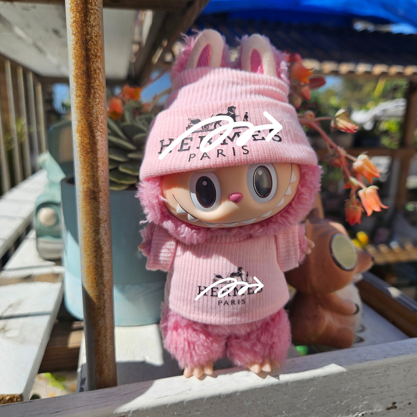 Designer H Beanie & Shirt Clothes Labubu